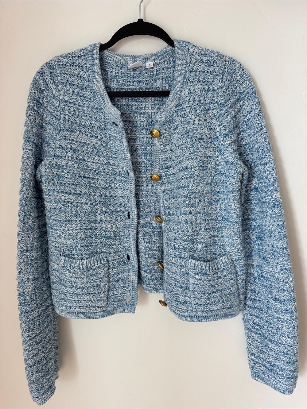 GAP Cropped Blue Chunky Knit Cardigan Gold Crest Buttons Textured 100% Cotton M - Picture 3 of 14